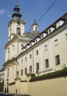 Foto der Elisabethinenkirche in Linz