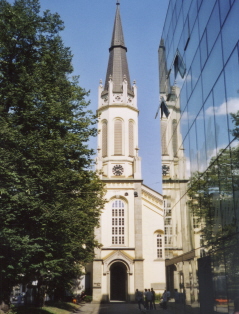 Foto der Martin-Luther-Kirche in Linz