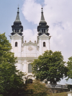 Foto der Wallfahrtskirche Sieben Schmerzen Mariä in Linz