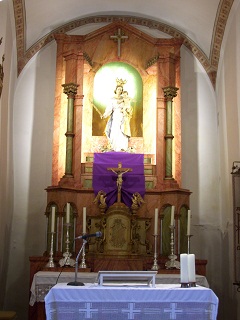 Foto vom Altar in St. Helena in Westenhausen
