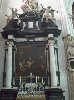 Foto vom linken Seitenaltar in St. Romuald in Mechelen