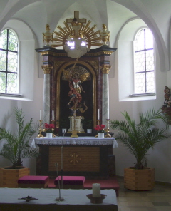 Foto vom Altar in St. Michael in Ostendorf