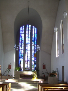 Foto vom Altarraum in Mariä Himmelfahrt in Memmingen