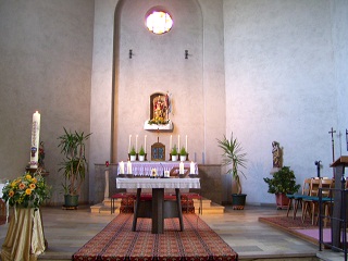 Foto vom Altar in Mariä Himmelfahrt in Mering-St. Afra