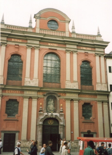 Foto der Bürgersaalkirche in München