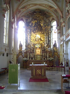 Foto vom Altar in Mariä Himmelfahrt in Talkirchen