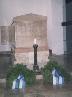 Foto der Grabstätte von König Ludwig I. in St. Bonifaz in München