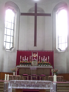 Foto vom Altar in St. Korbinian in Sendling