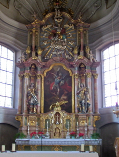 Foto vom Hochaltar in St. Michael in München-Perlach