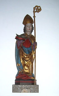 Foto der Ulrichsfigur in St. Ulrich in München-Laim