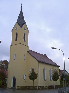 Foto der evang. Kirche in Neuburg-Marienhausen