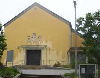 Foto der neuen Kirche St. Andreas in Bad Gögging