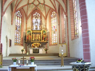 Foto vom Altarraum in St. Johannis in Neustadt an der Orla