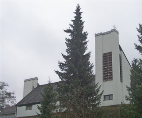 Foto der Martin-Luther-Kirche in Neustadt an der Waldnaab