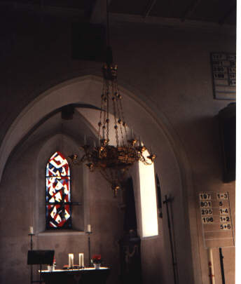 Foto vom Altar in St. Osswald in Ehringen