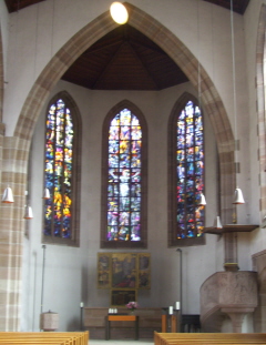 Foto vom Altarraum der Dreieinigkeitskirche in Nürnberg