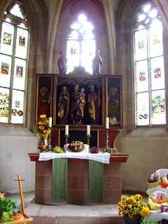 Foto vom Altarraum in St. Jobst in Nürnberg