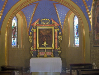Foto vom Altarraum der Schlosskapelle von Schloss Linderhof