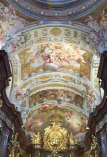 Foto der Chorfresken in der Stiftskirche Melk