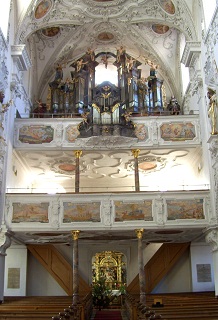 Foto der Orgel in Mariä Himmelfahrt in Kirchhaslach