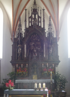 Foto vom Altar in St. Jakobus in Markt Rettenbach