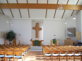Foto vom Altarraum in der Matthäuskirche in Paderborn