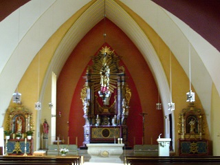 Foto vom Altarraum in St. Alexius in Paderborn