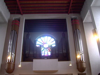 Foto der Orgel in St. Heinrich in Paderborn