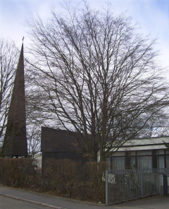 Foto der Friedenskirche in Pforzheim-Mäuerbach