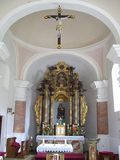 Foto vom Altar in St. Ägidius, St. Margareta und Ottilia in Parnkofen