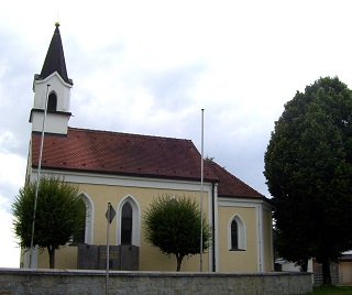 Foto der Kirche Zur Heiligen Familie in Pankofen