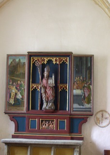 Foto vom linken Seitenaltar in St. Jakob in Plattling
