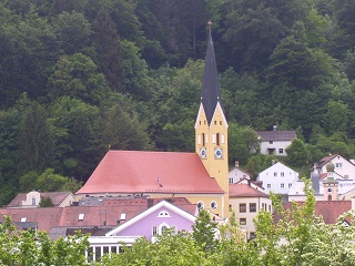 Foto von St. Johann Baptist in Riedenburg