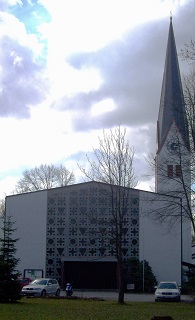 Foto der kath. Karolinenkirche in Großkarolinenfeld