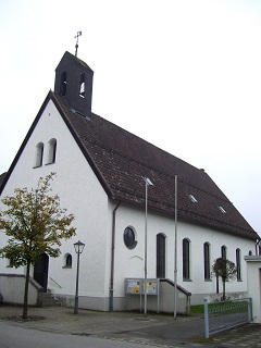 Foto der Kirche Heilige Familie in Rosenheim