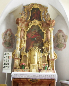 Foto vom Altar in St. Michael in Niederaudorf