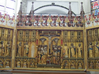 Foto vom Altarraum in St. Marien in Rostock