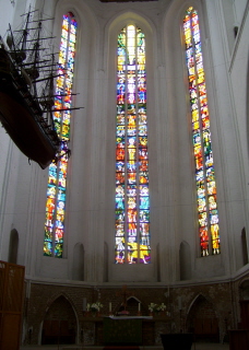 Foto vom Altarraum in St. Petri in Rostock