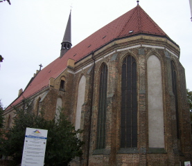Foto der Universitätskirche Zum Heiligen Kreuz in Rostock