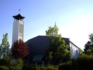 Foto der Lutherkirche in Rüsselsheim