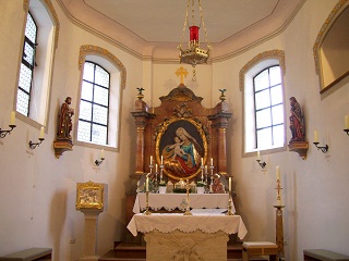 Foto vom Altarraum in St. Michael in Ruppertszell