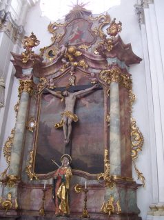 Foto vom zweiten Seitenaltar rechts in der Heilig-Geist-Kirche in Schongau