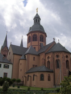 Foto von St. Marzellinus und Petrus in Seligenstadt
