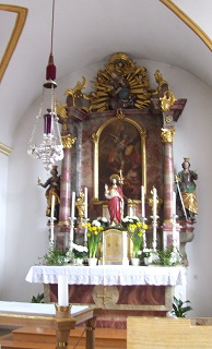 Foto vom Altar in St. Michael in Hechendorf