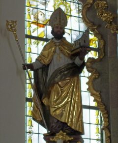 Foto der Wolfgangsfigur in St. Michael in Prem