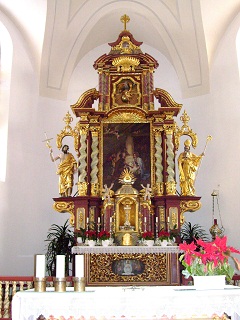 Foto vom Altar in St. Johannes und Wolfgang in Niederwinkling