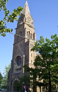 Foto vom Turm der evang. Pauluskirche in Zuffenhausen
