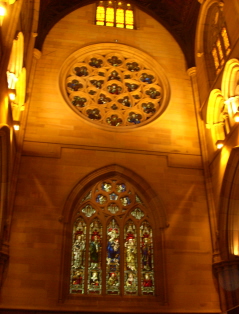 Foto vom Chorfenster in St. Mary