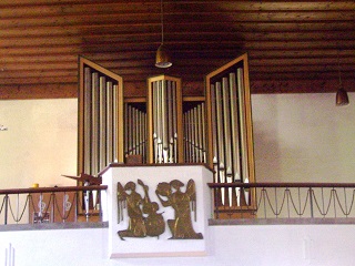Foto der Orgel in Mariä Sieben Schmerzen in Oberwössen
