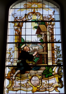 Foto vom St.-Isidor-Fenster in Mariä Verkündigung in Günching
